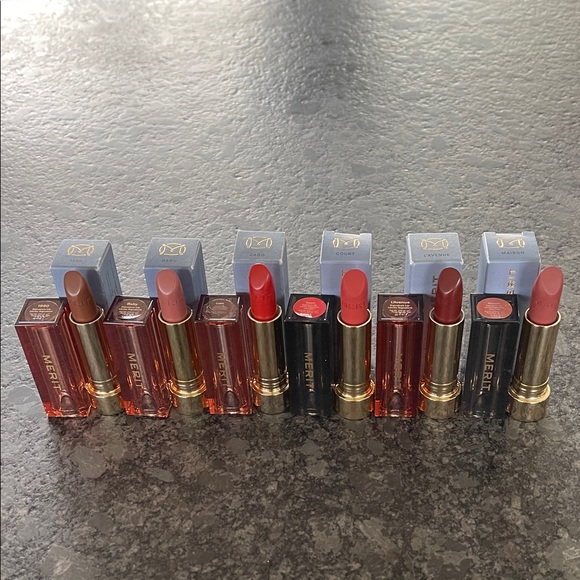 Merit Other - Merit Signature Lip Lightweight Matte Finish choose from 6 shades